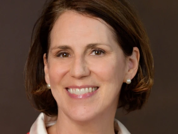 Portrait of Stephanie Doster