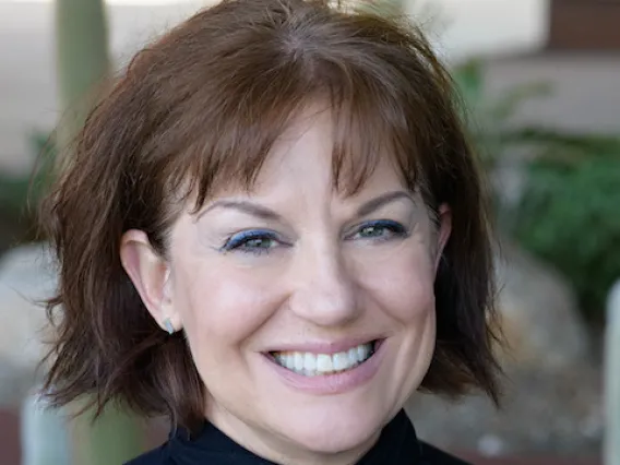 Portrait of Lisa Winton